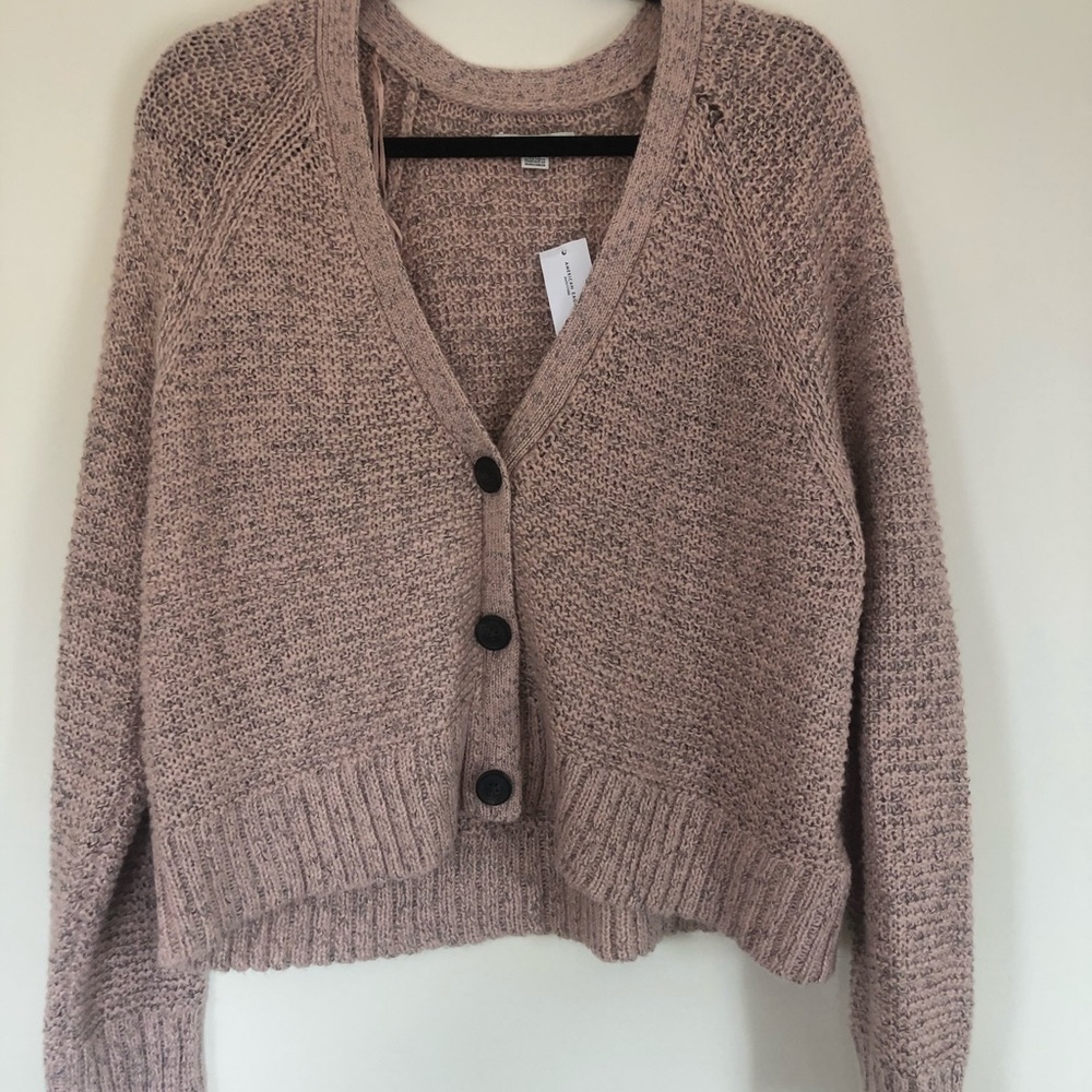 American Eagle cropped sweater/cardigan